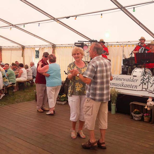 Fotogalerien vom Landwirtschaftsbetrieb Domin - Domin's Hof - in Peickwitz bei Senftenberg