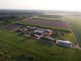 Ansicht vom Landwirtschaftsbetrieb Domin - Domin's Hof - in Peickwitz bei Senftenberg